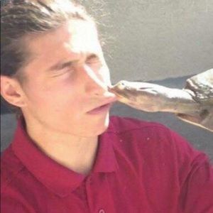 Meet your Posher, Tighe